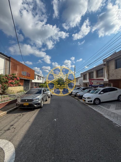 Casa de 3 alcobas en venta en Cañaveral, Floridablanca, 250 m² · foto 13 de 13