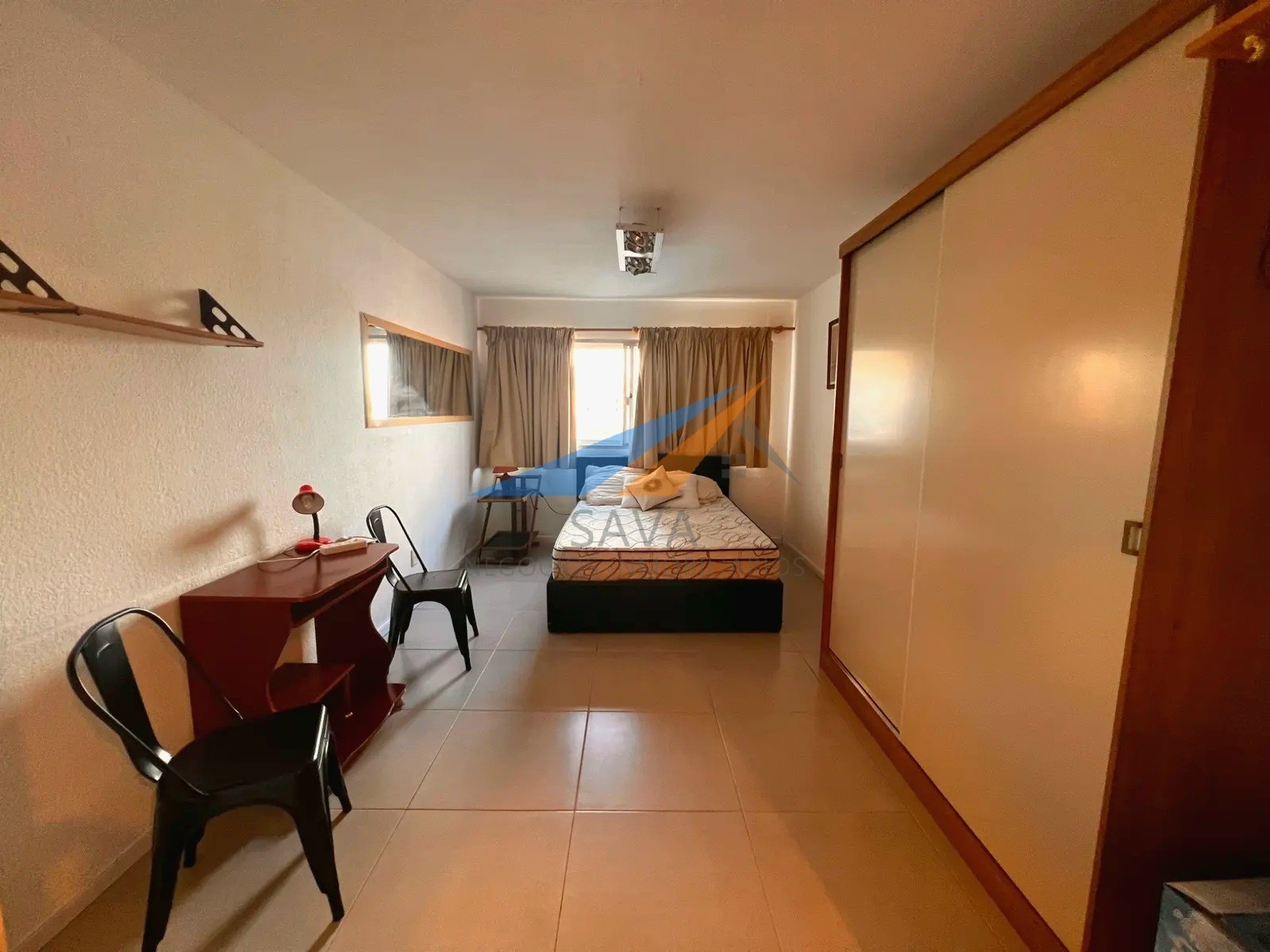 Alquiler Monoambiente en Cordón! Piso Alto. Amueblado y Equipado! · Foto 1
