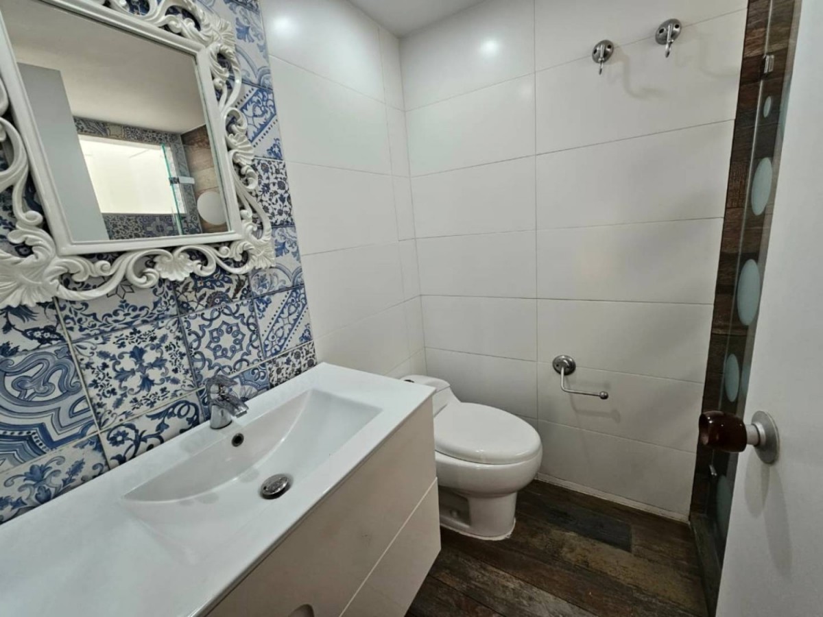 Casa en arriendo en El Poblado, Medellín · foto 18 de 21