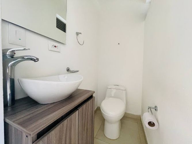 Casa de 3 alcobas en venta en La Ceja, 125 m² · foto 16 de 24