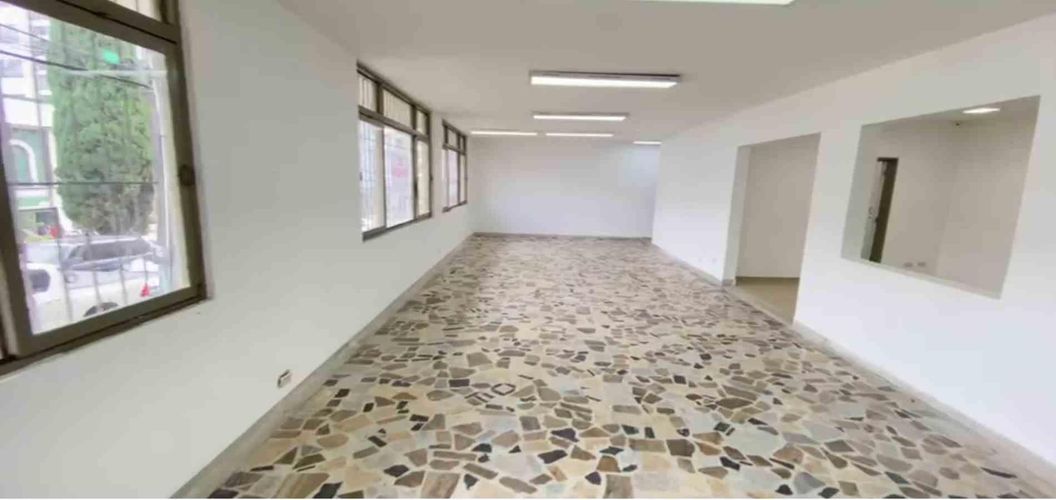 Local en arriendo en Centro, Armenia, 300 m² · foto 2 de 18