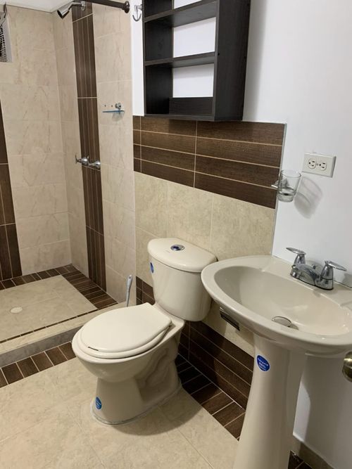 Casa de 4 alcobas en venta en Quintas De Bolivar, Jamundí, 180 m² · foto 9 de 17