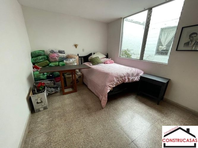 Apartamento de 3 alcobas en venta en San Bernardo, Medellín, 146 m² · foto 11 de 24