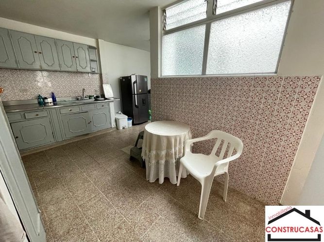 Apartamento de 3 alcobas en venta en San Bernardo, Medellín, 146 m² · foto 19 de 24