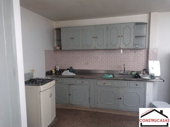 Apartamento de 3 alcobas en venta en San Bernardo, Medellín, 146 m² · foto 22 de 24
