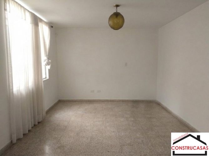 Apartamento de 3 alcobas en venta en San Bernardo, Medellín, 146 m² · foto 24 de 24