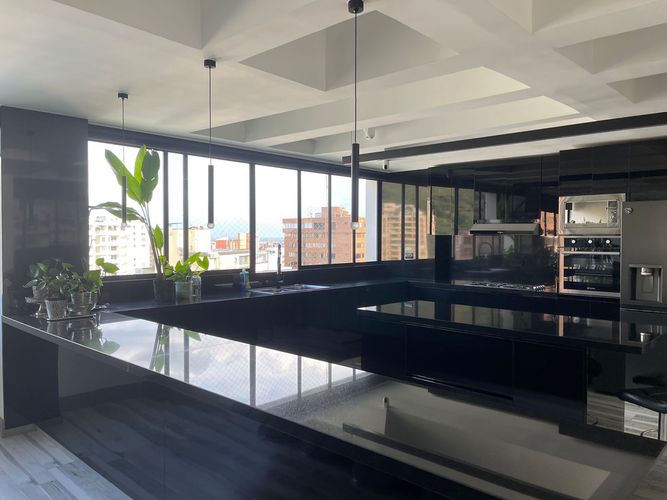 Apartamento de 4 alcobas en venta en Santa Teresita, Cali, 300 m² · foto 19 de 23