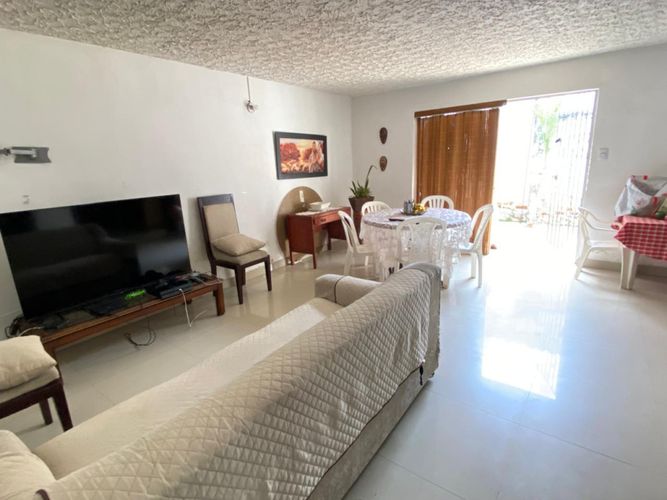 Casa en venta en El Refugio, Cali · foto 2 de 11