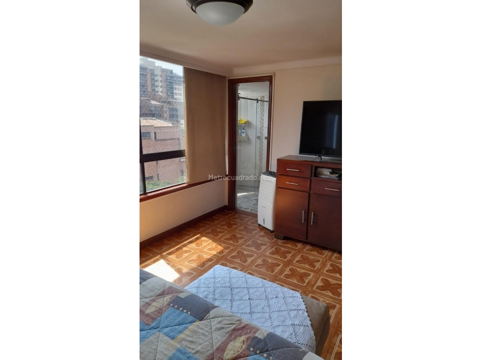 Apartamento en venta en El Poblado, Medellín 4