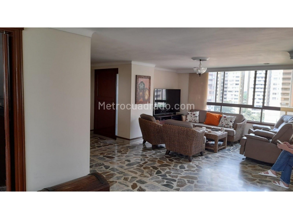 Apartamento en venta en El Poblado, Medellín 5