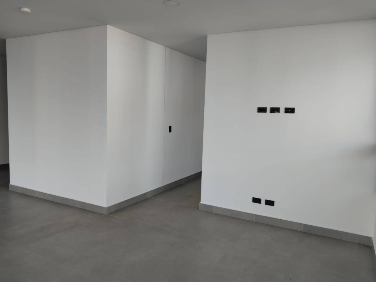 Apartamento en venta en Castropol, Medellín 4