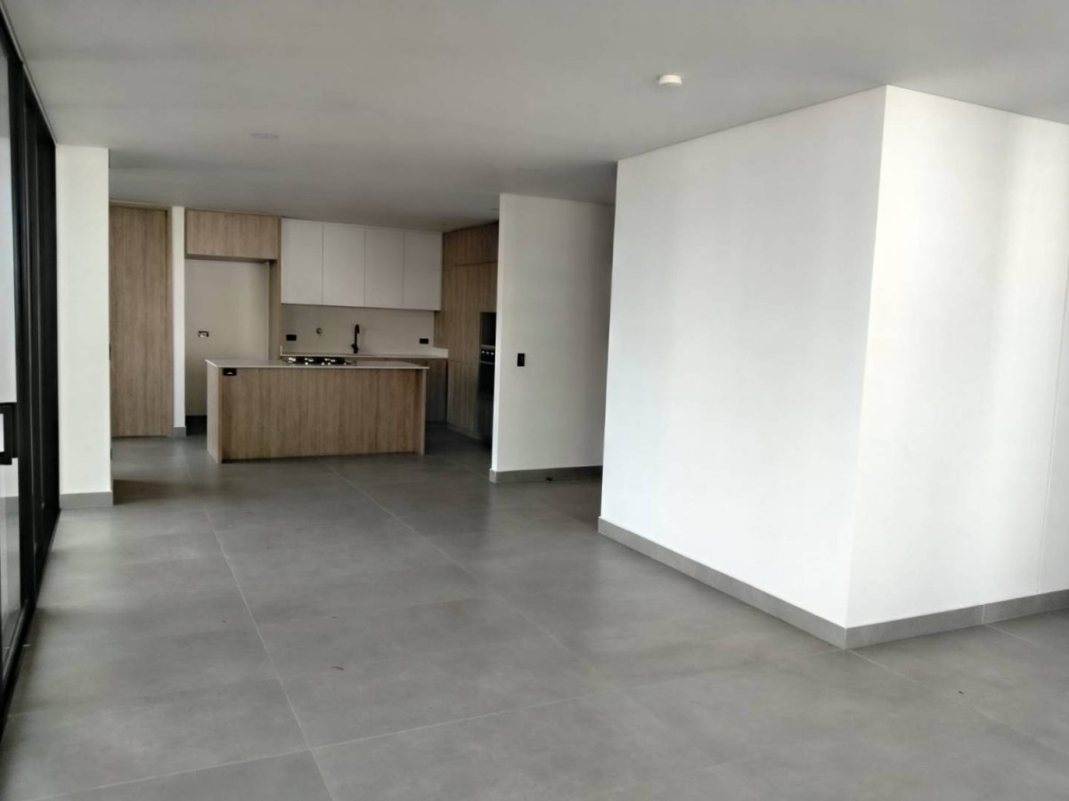 Apartamento en venta en Castropol, Medellín 5