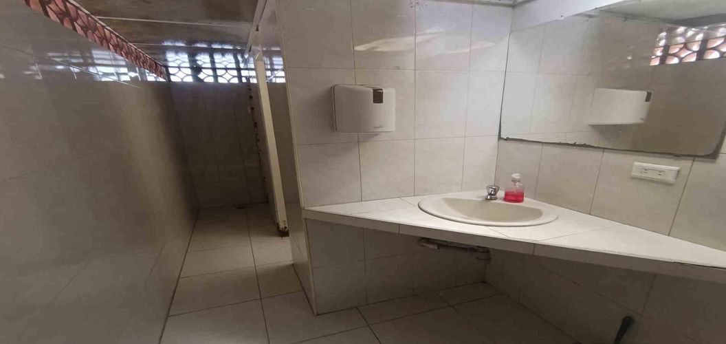 Local en venta en El Centro, Manizales, 368 m² · foto 12 de 20