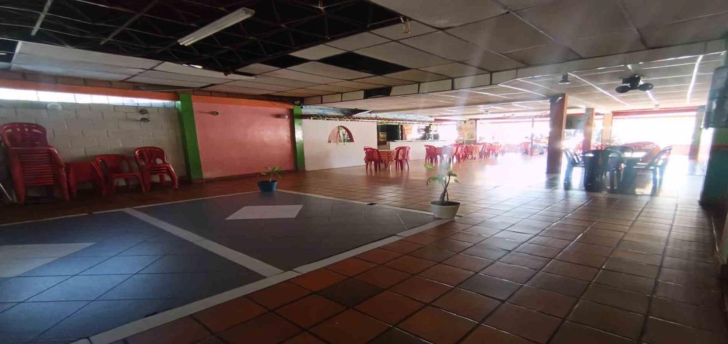 Local en venta en El Centro, Manizales, 368 m² · foto 13 de 20