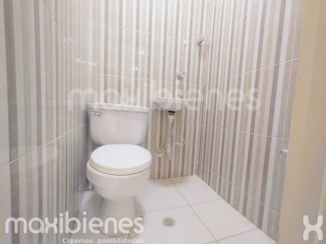 Local en arriendo en La Pradera, Medellín, 18 m² · foto 7 de 8
