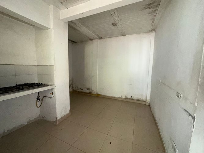 Casa de 8 alcobas en venta en El Carmelo, Armenia, 1093 m² · foto 23 de 24