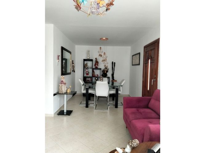 Apartamento en venta en Alamos, Cali · foto 2 de 13