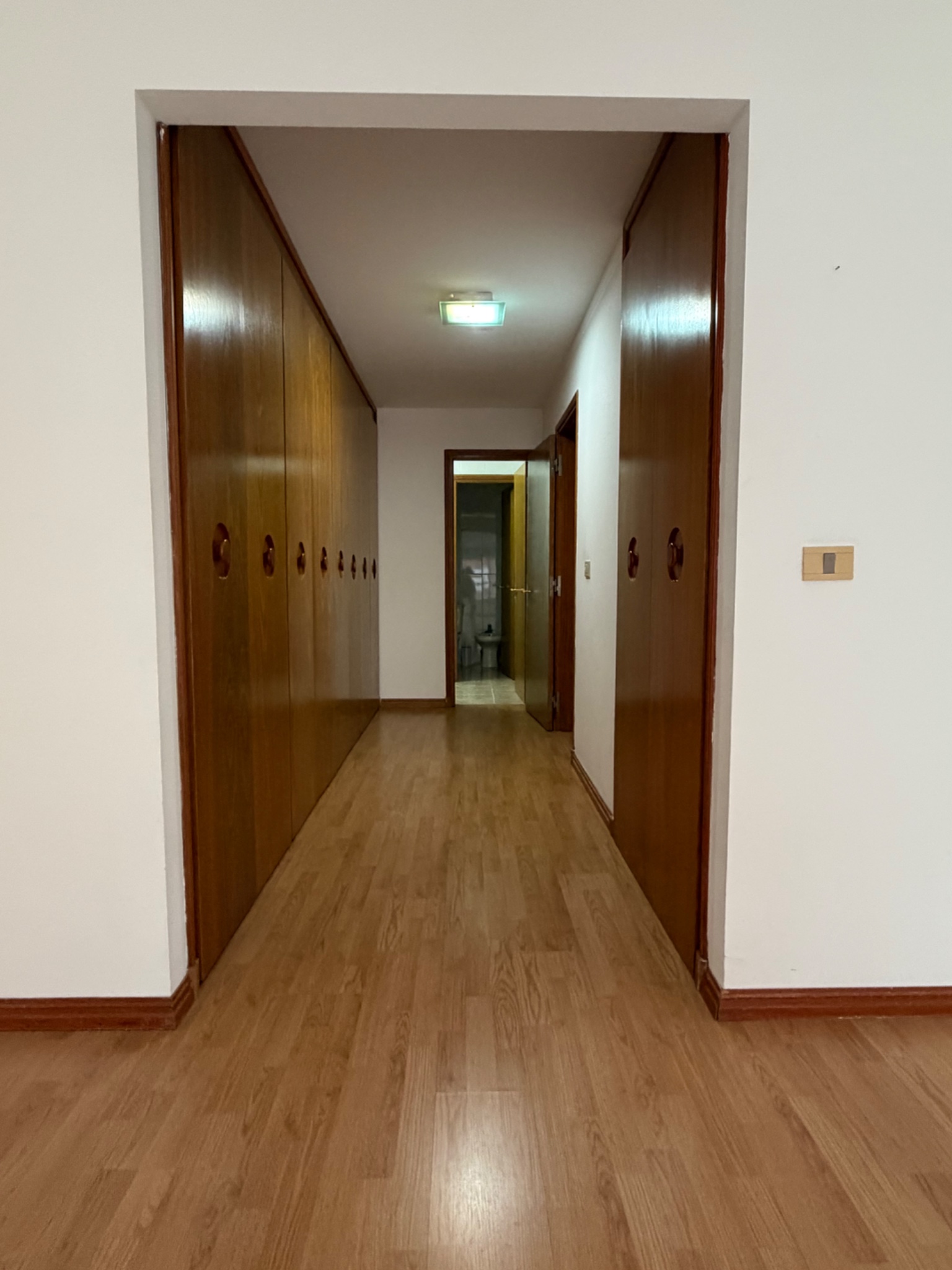 Venta apartamento 2 dormitorios piso alto sobre Vidal - Widok 2