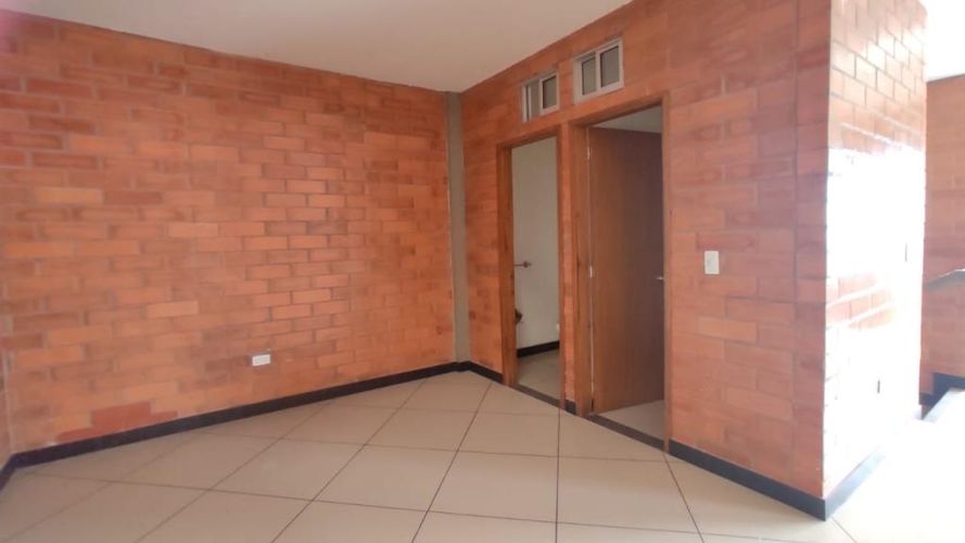 Bodega en arriendo en Arroyohondo, Yumbo, 585 m² · foto 8 de 17