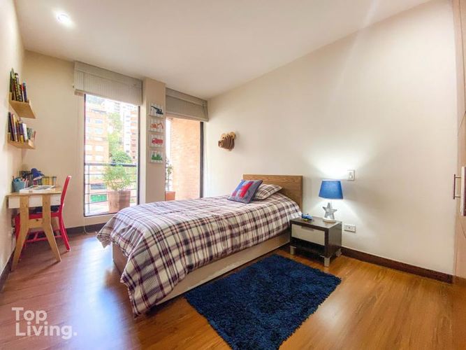 Apartamento de 3 alcobas en venta en Granada Norte, Bogotá, 270 m² · foto 17 de 24