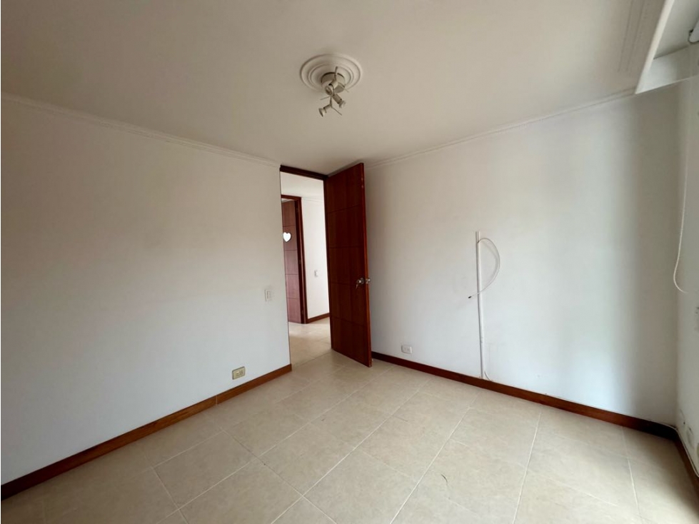 Apartamento en venta en Loma Benedictinos, Envigado · foto 21 de 24