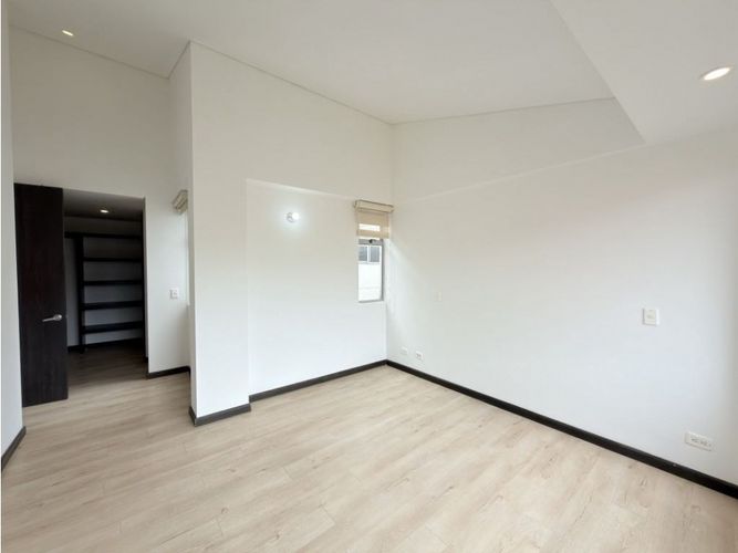 Casa de 3 alcobas en venta en Cr Arrayan Novaterra, Mosquera, 134 m² · foto 3 de 24