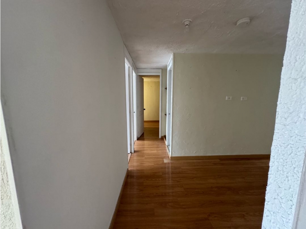 Apartamento en venta en Centro, Mosquera · foto 10 de 18