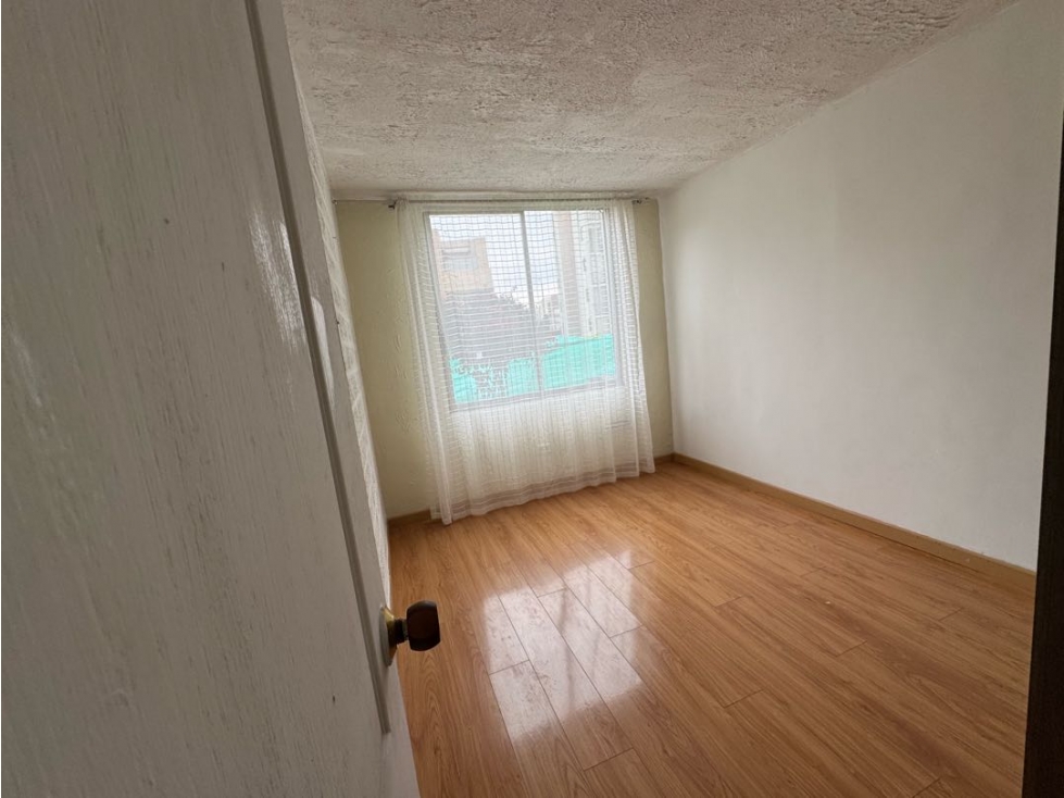 Apartamento en venta en Centro, Mosquera · foto 12 de 18