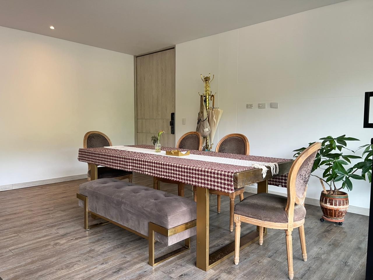 Apartamento en venta en Loma Benedictinos, Envigado · foto 10 de 16