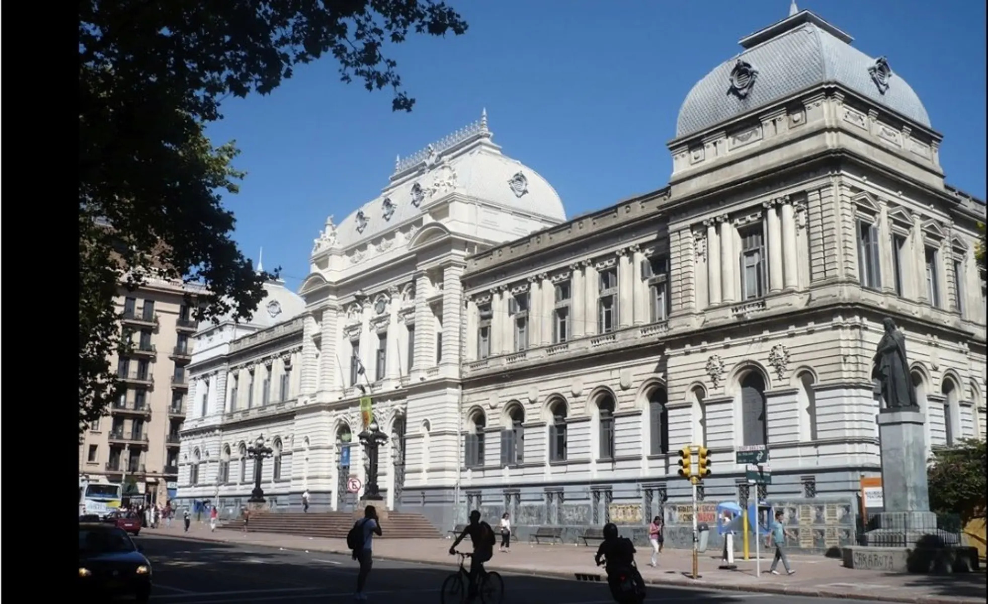 Alquiler Monoambiente Amoblado En Centro · Foto 4