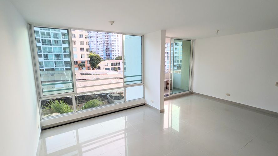Apartamento de 3 alcobas en arriendo en Miramar, Barranquilla, 94 m² · foto 5 de 14