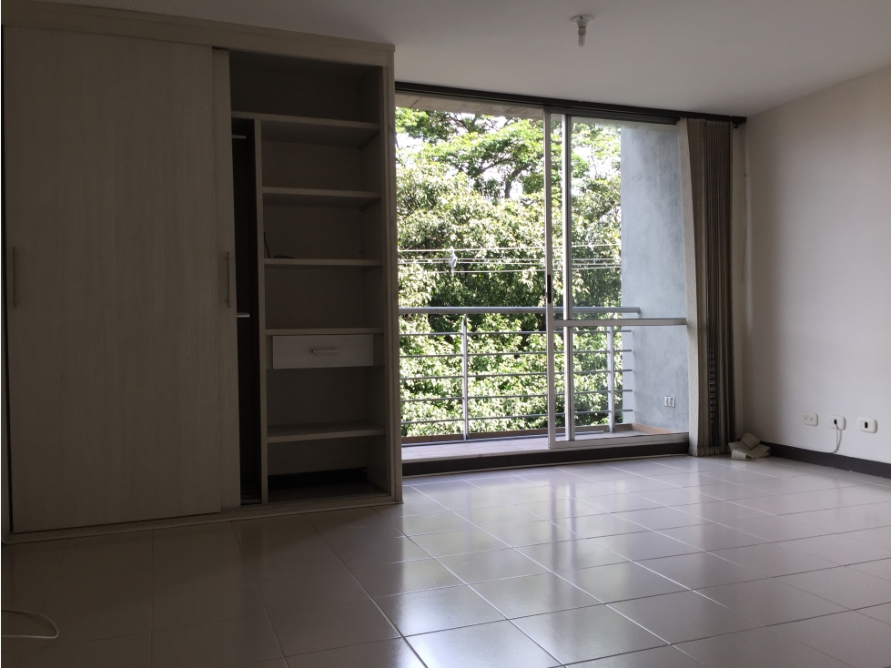 Apartment in Calasanz (34 m²) for Sale