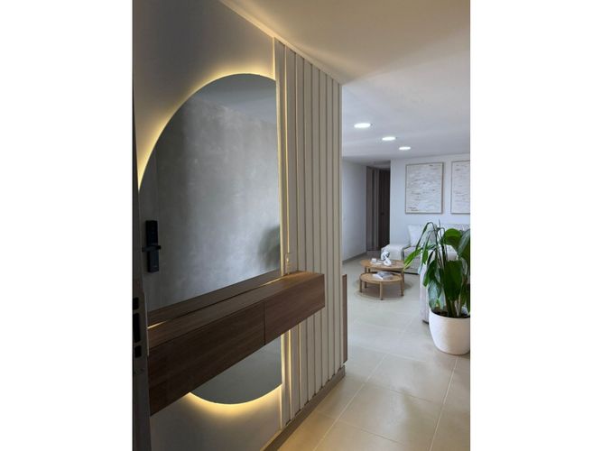 Apartamento de 3 alcobas en venta en Los Alcazares, Sabaneta, 85 m² · foto 5 de 9