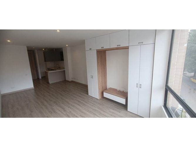 Apartaestudio en venta en La Macarena, Bogotá, 39 m² · foto 8 de 24