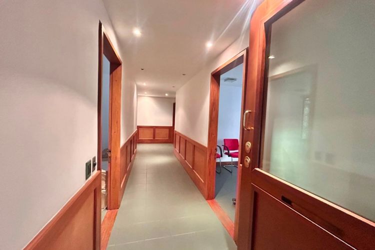 Oficina en arriendo en El Poblado, Medellín, 110 m² · foto 11 de 12