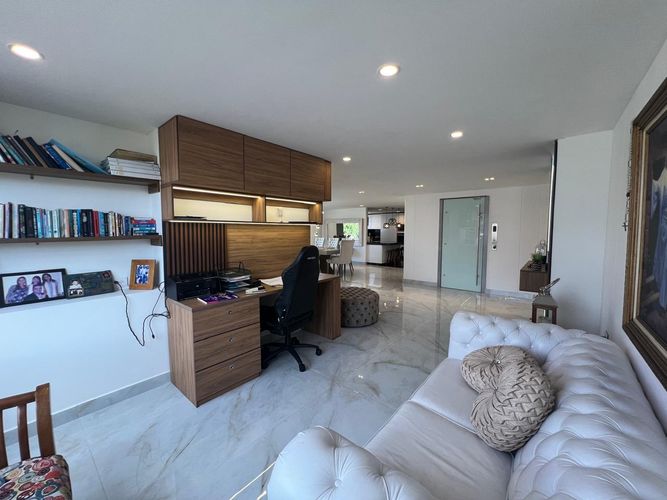 Apartamento de 4 alcobas en venta en Ciudad Salitre Oriental, Bogotá, 230 m² · foto 12 de 20