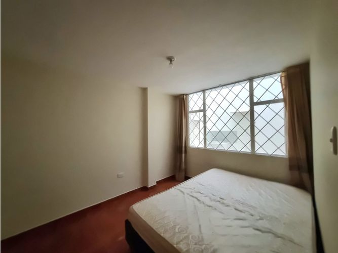 Casa de 8 alcobas en venta en La Fortuna, Funza, 205 m² · foto 5 de 24