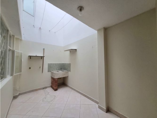 Casa de 8 alcobas en venta en La Fortuna, Funza, 205 m² · foto 7 de 24