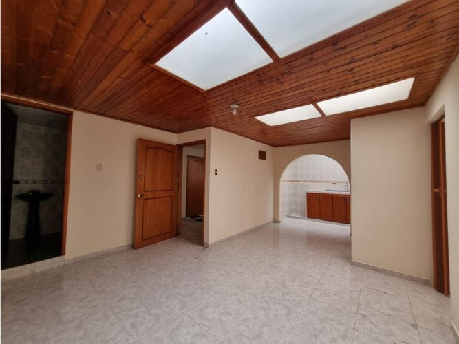 Casa de 8 alcobas en venta en La Fortuna, Funza, 205 m² · foto 14 de 24