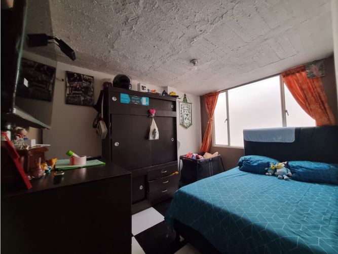 Casa de 8 alcobas en venta en La Fortuna, Funza, 205 m² · foto 17 de 24