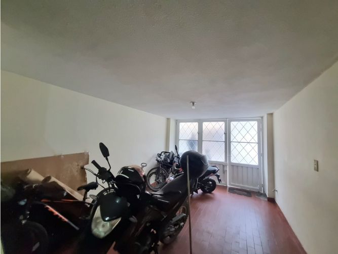 Casa de 8 alcobas en venta en La Fortuna, Funza, 205 m² · foto 20 de 24