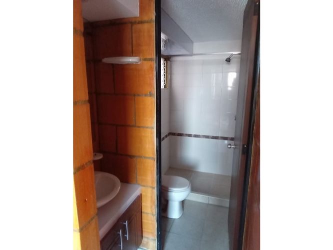 Apartamento de 3 alcobas en venta en Cr. Azafran, Soacha, 50 m² · foto 9 de 9