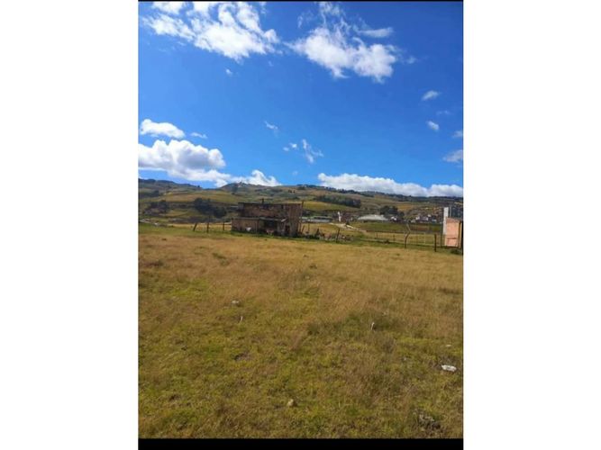 Lote en venta en Ub. Ciudad Jardin, Tunja, 416 m² · foto 2 de 8