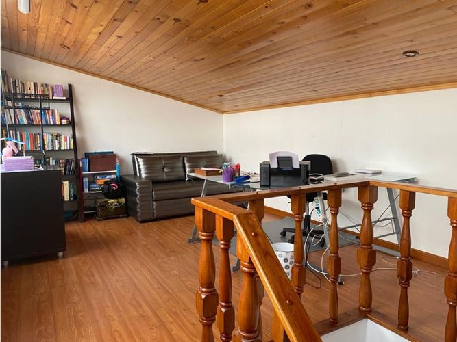 Casa de 3 alcobas en venta en El Eden, Madrid, 180 m² · foto 4 de 15