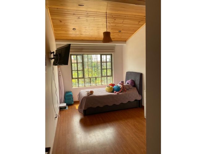 Casa de 3 alcobas en venta en El Eden, Madrid, 180 m² · foto 5 de 15