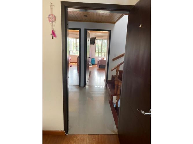 Casa de 3 alcobas en venta en El Eden, Madrid, 180 m² · foto 8 de 15