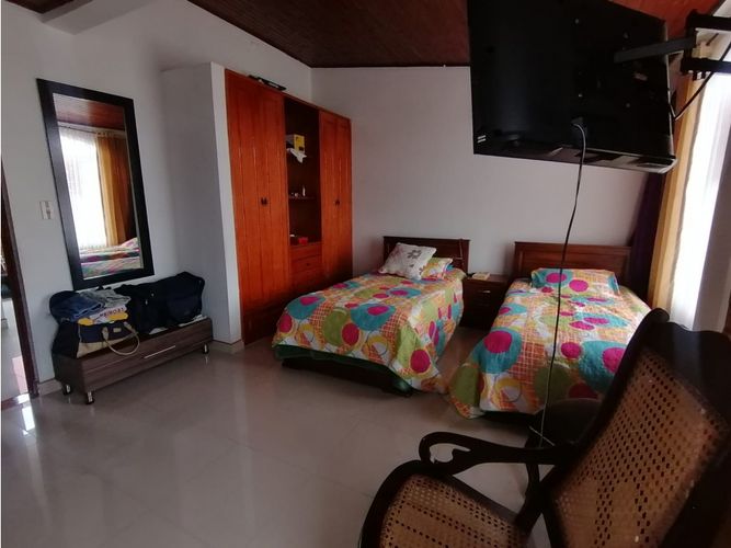 Casa de 3 alcobas en venta en Conjunto Residencial Alameda Del Rio, Madrid, 123 m² · foto 8 de 24