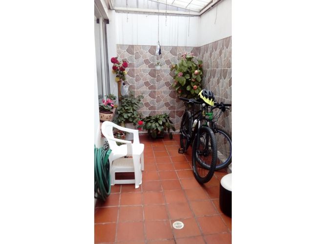 Casa de 3 alcobas en venta en Conjunto Residencial Alameda Del Rio, Madrid, 123 m² · foto 11 de 24