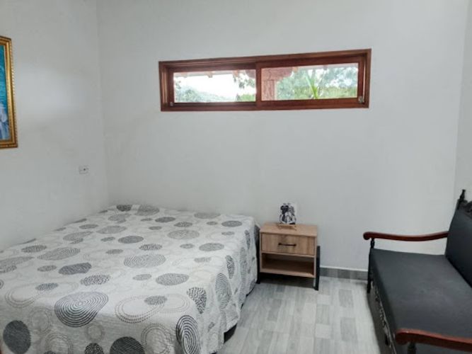 Casa de 4 alcobas en arriendo en La Clara, Guarne, 306 m² · foto 20 de 24