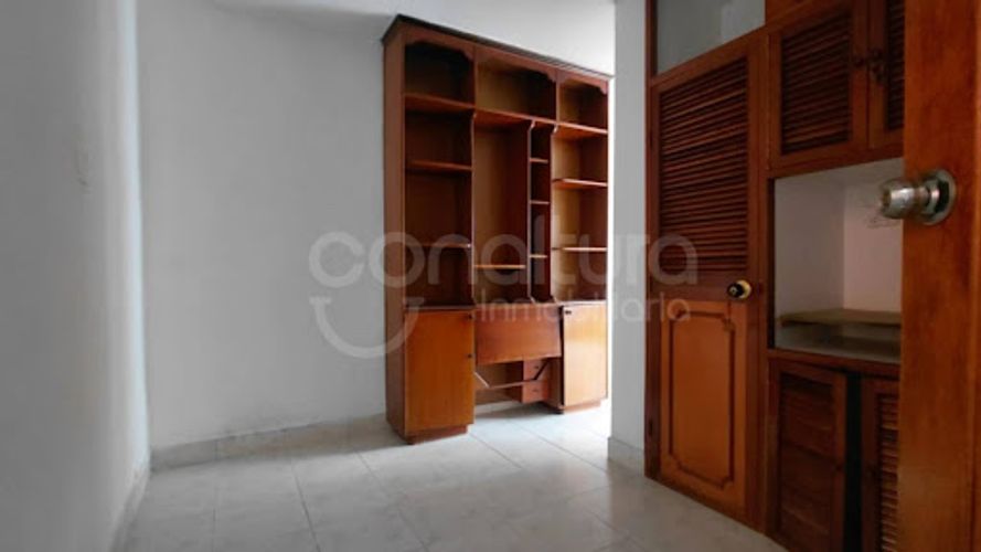 Apartamento de 3 alcobas en venta en Belén Altavista, Medellín, 193 m² · foto 8 de 21